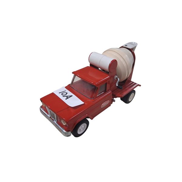 Nice Tonka Jeep cement mixer with box, small chip on drum, 9"