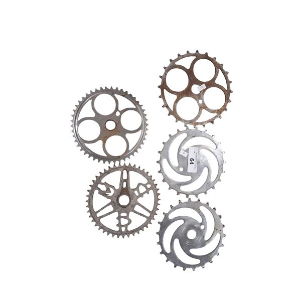5 vintage sprockets, largest is 8" dia