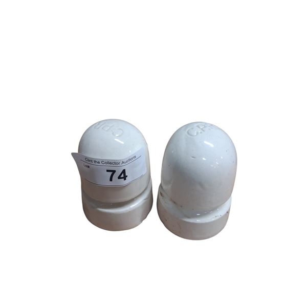 2 vintage insulators 4"