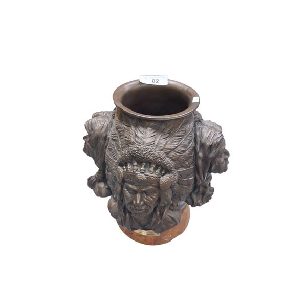 Heavy Tribal Leaders umbrella stand, 16" tall