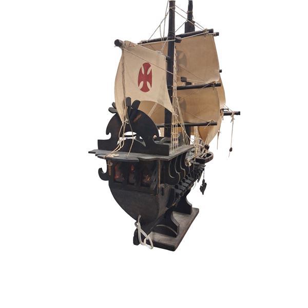 Vintage prate ship lamp, works, 27" tall 36" long