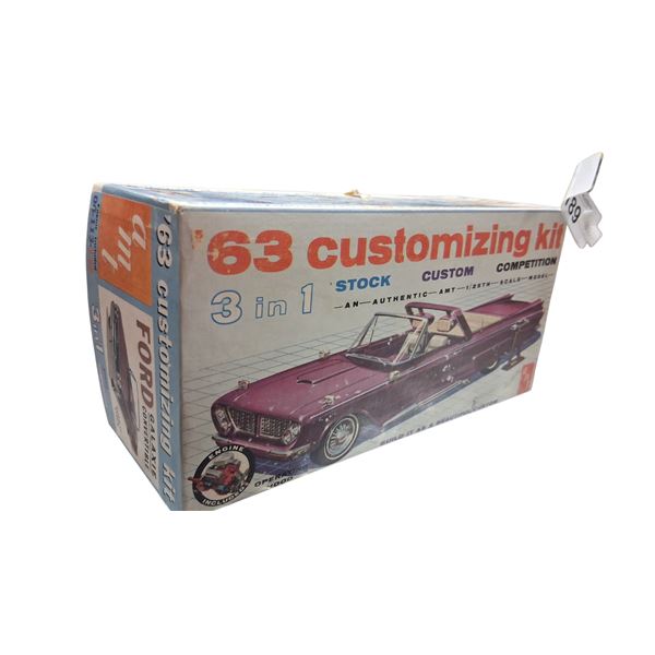 Vintage 1963 Ford Galaxie model kit