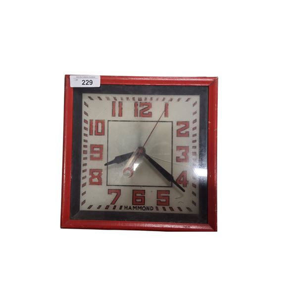 Vintage Hammond clock 13"x13" crack in face