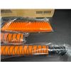 Image 9 : 1 Extendable Snow Brush/Ice Scraper - Easily Removes Snow/Ice on Windows - New