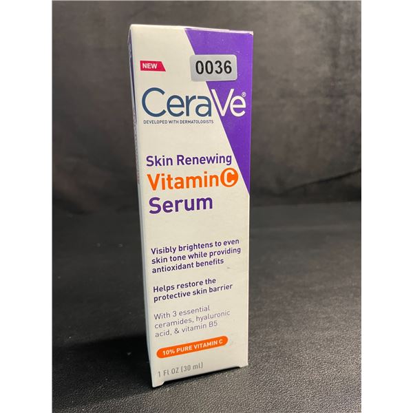CeraVe Skin Renewing Vitamin C Serum (30ml) Visibly Brightens Skin Tone/Restores Skin - New