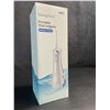 Image 8 : Cordless Water Flosser Kit for Cleaning Teeth/Portable Electric Water Pick Oral Irrigator - New