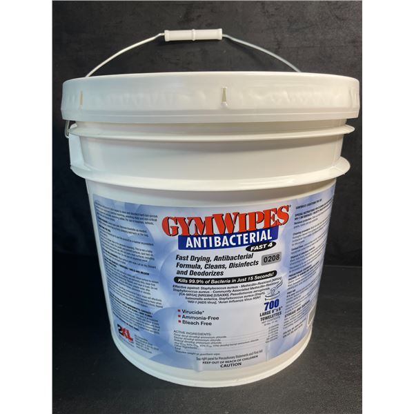 Bucket of 700 Gym Wipes/Antibacterial Gym Wipes; Fast-Drying (Large 8" x 6" Wipe Size - 700pcs) New