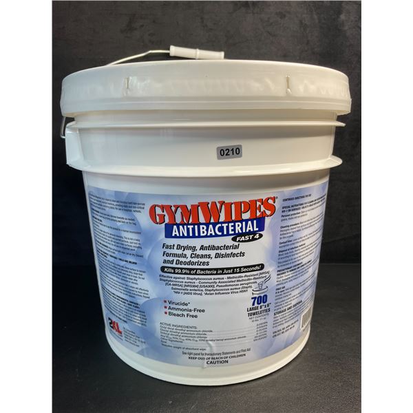 Bucket of 700 Gym Wipes/Antibacterial Gym Wipes; Fast-Drying (Large 8" x 6" Wipe Size - 700pcs) New