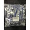 Image 2 : 30-Pack of Disposable Razors - Individually Wrapped Disposable Twin-Blade Razors - New