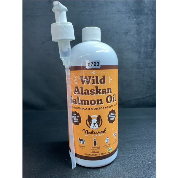 Pure Wild Alaskan Salmon Oil by Natural Dog Company (946ml Bottle) with Omega 3 & Omega 6 - New
