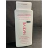 Image 1 : NATIVE Grapefruit & Bergamot Body Wash (532ml) - New