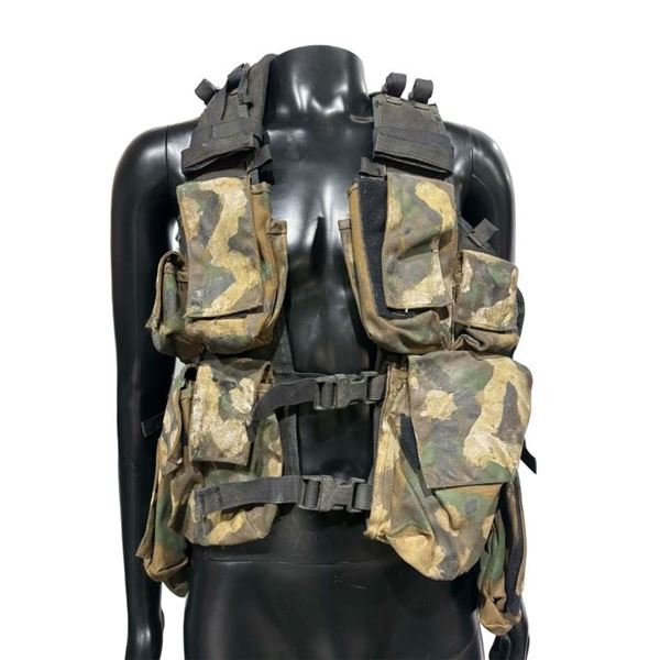Doctor Who (TV Series 2005–) - Guards Tactical Camo Vest
