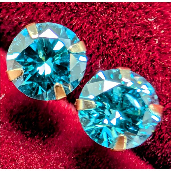 14K(  G),  LAB BLUE DIAMOND (0.8CT) EARRINGS SUGGESTED RETAIL VALUE $1200