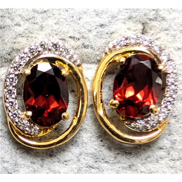 SILVER(2.15G),  NATURAL GARNET EARRING, SUGGESTED RETAIL VALUE $200
