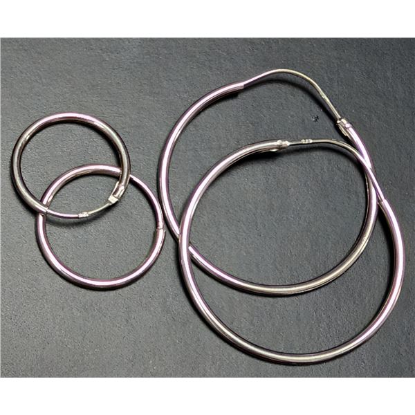 SILVER 2 HOOP EARRING SET