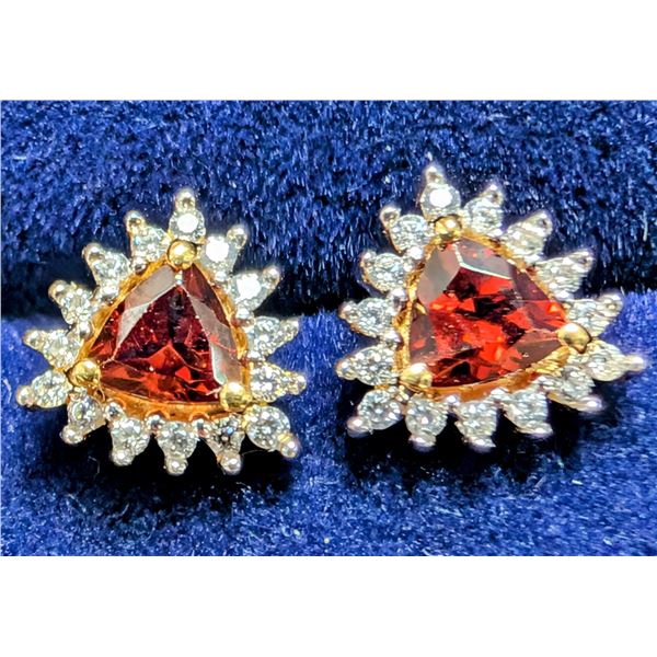 SILVER(1.6G), NATURAL GARNET (APP 0.8CT) EARRINGS