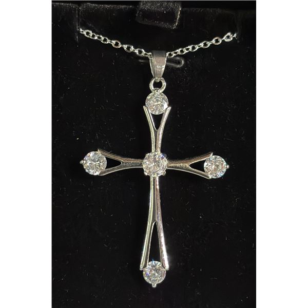 *NEW* PLATINUM PLATED 2.5 CTW SIMULATED DIAMOND (CZ) CROSS NECKLACE