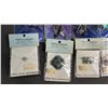 Image 8 : BOX OF ASSORTED STAR TREK JEWELRY, HOLOGRAM ITEMS & HIGH TECH WEAR JEWELRY