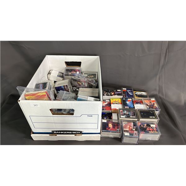 BOX OF ASSORTED COLLECTOR CARDS: STAR WARS, BABYLON 5, BACK TO THE FUTURE II & MORE