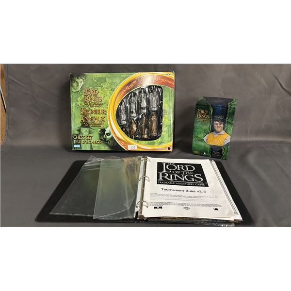 LORD OF THE RINGS CHESS SET, MERRY BRANDYBUCK BUST & TRADEABLE MINIATURES GAME (NO MINIATURES)