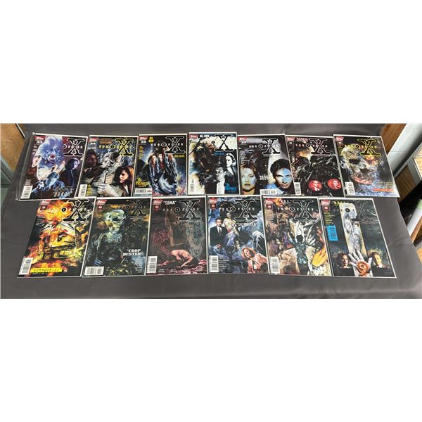 BOX OF ASSORTED TOPPS X-FILES COMIC BOOKS