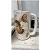 Image 2 : CAPTAIN KIRK STEIN & (3) INDEPENDENCE DAY MUGS