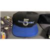 Image 3 : (2) STAR TREK & (4) BABYLON 5 CAPS