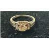 Image 3 : ANTIQUE 18K (2.36G) WHITE GOLD DIAMOND (0.64CT) LADIES RING, SIZE 5, OF CLASSIC EDWARDIAN DESIGN