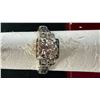 Image 5 : ANTIQUE 18K (2.36G) WHITE GOLD DIAMOND (0.64CT) LADIES RING, SIZE 5, OF CLASSIC EDWARDIAN DESIGN
