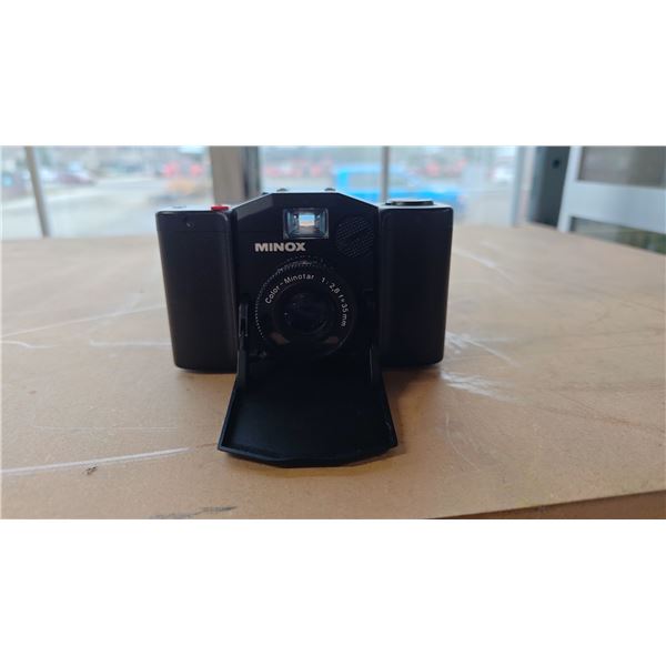 VINTAGE MINOX 35 EL CAMERA W/ INSTRUCTIONS