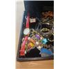 Image 2 : MISC. COSTUME JEWELRY