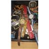 Image 3 : MISC. COSTUME JEWELRY