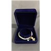 Image 2 : *NEW* FRESHWATER PEARL BRACELET WITH LEAF CHARM