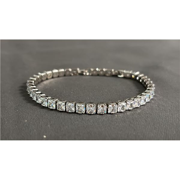 *NEW* PLATINUM PLATED 4MM SIMULATED DIAMOND (CZ TENNIS) BRACELET - ADJUSTABLE 7"- 8" LONG