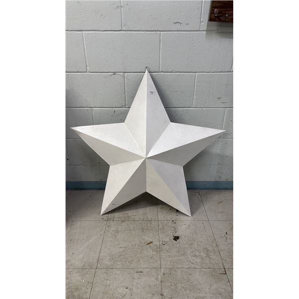 WHITE METAL 3D WALL HANGING STAR: APPROX. 36" X 36"
