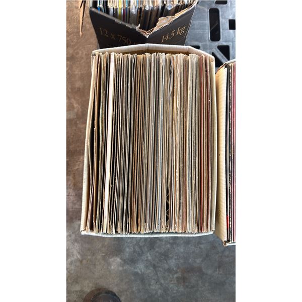 BOX OF ASSORTED VINYL RECORDS