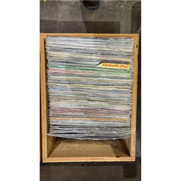 ROLLING BOX OF ASSORTED VINYL RECORDS