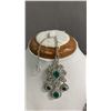 Image 2 : CRYSTAL FASHION NECKLACE SET WITH DISPLAY