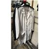 Image 3 : LOT OF 2 CLOTHING RACKS AND ASSORTED CLOTHINGS INCLUDINGS NORTH FACE JACKET, CARGOS AND MORE