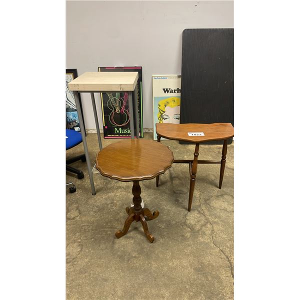 LOT OF ASSORTED TABLES