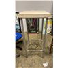 Image 4 : LOT OF ASSORTED TABLES