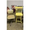 Image 2 : LOT OF ASSORTED CHAIRS AND STOOLS