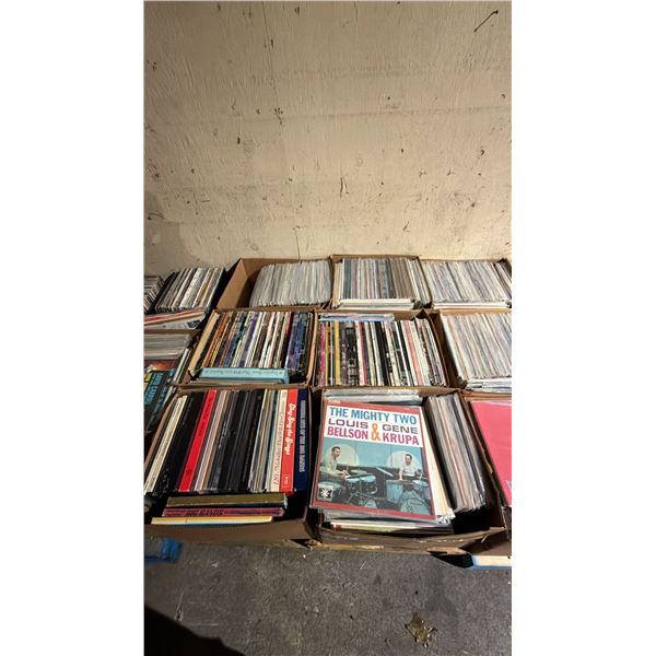 PALLET OF ASSORTED VINYL RECORDS