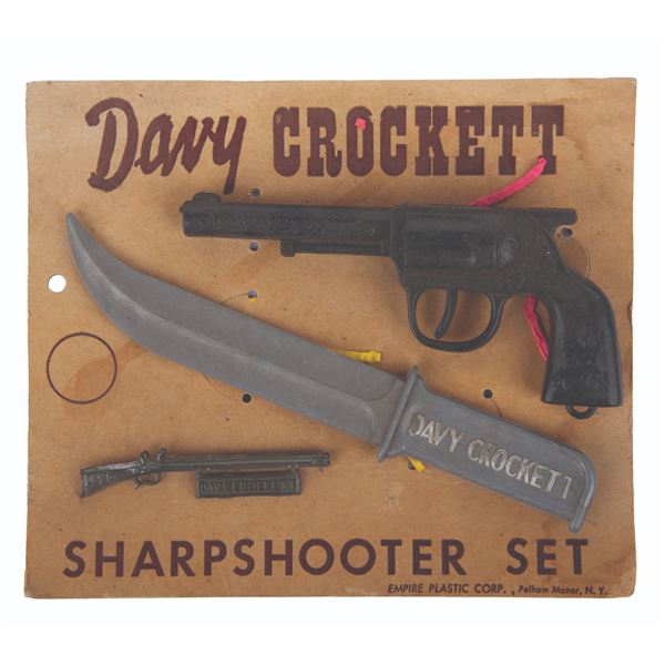 A Davy Crockett Sharpshooter Set with Pin.
