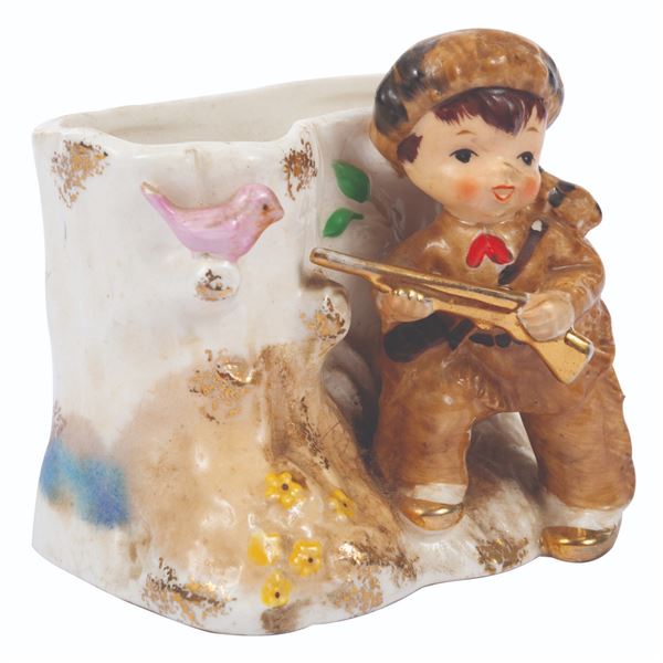 A Davy Crockett Ceramic Planter.