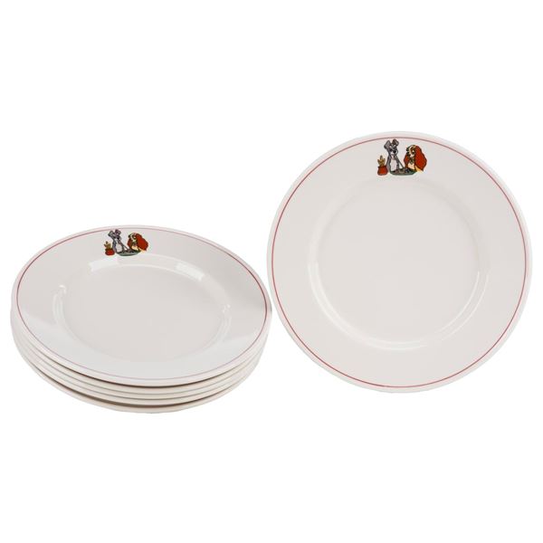A Set of "Lady and the Tramp" Dinner Plates.