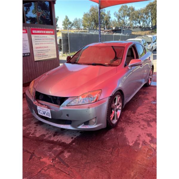 2010 LEXUS IS