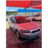 Image 2 : 2004 VOLVO S40