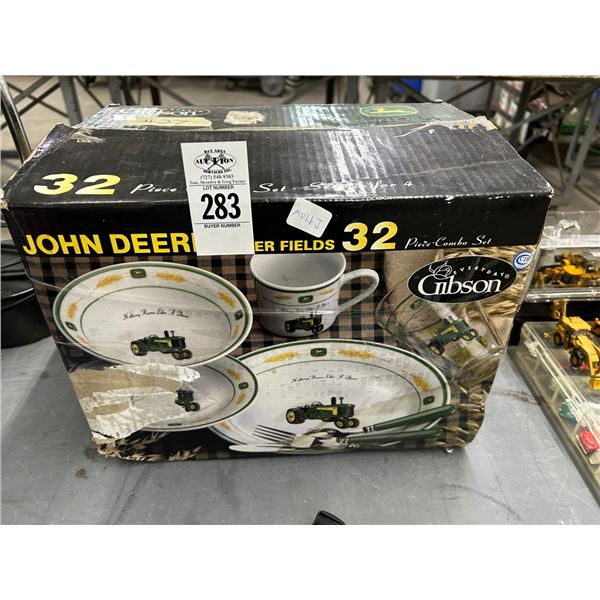 John Deere Dish Set in Box