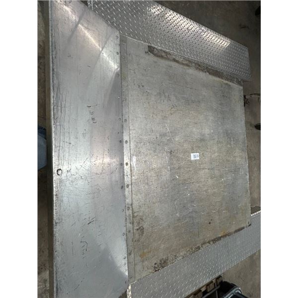 Large Alum. Truck Toolboxes - 3